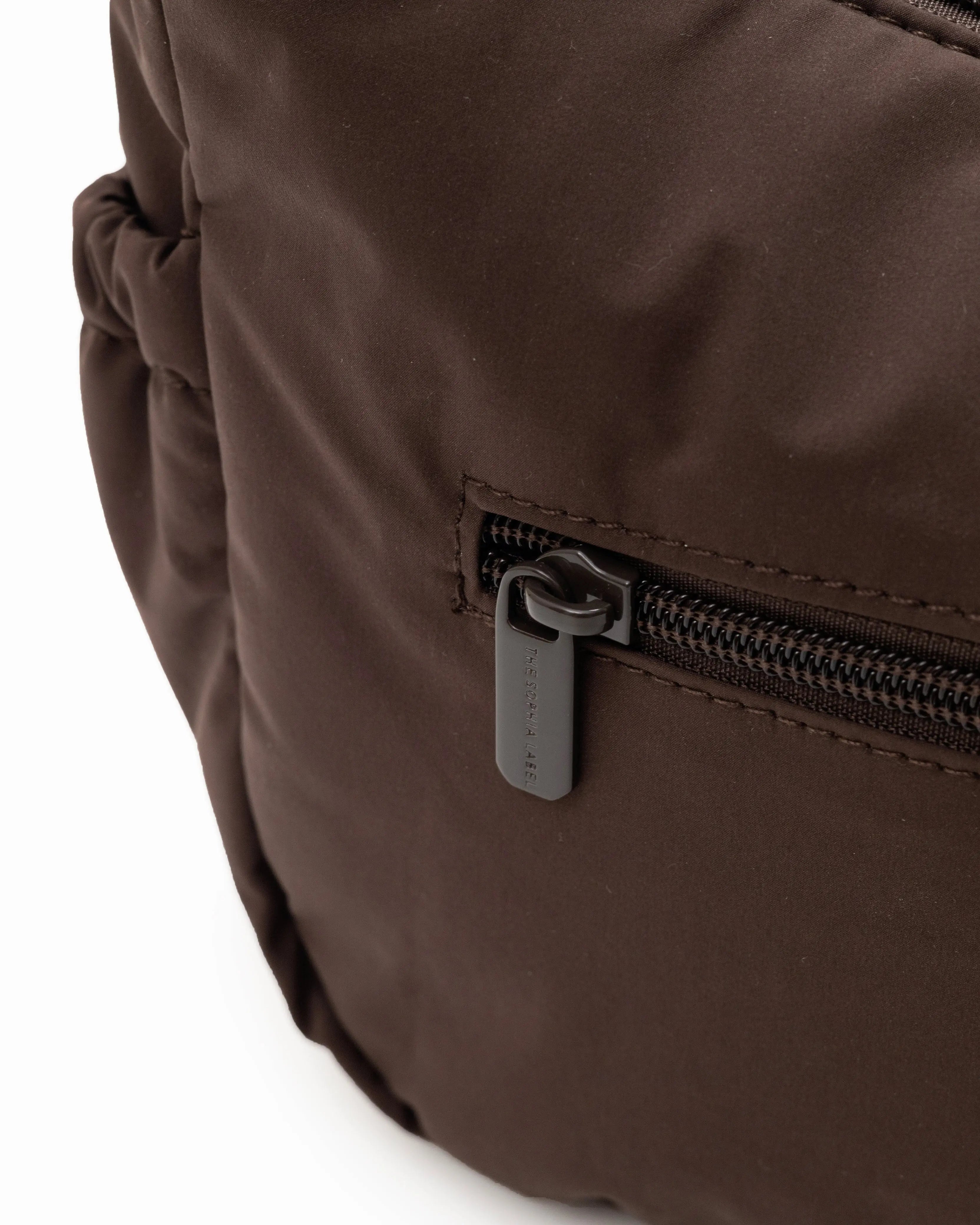 MINI SIGNATURE POCKET CROSSBODY BAG IN COSY LUXE CACAO