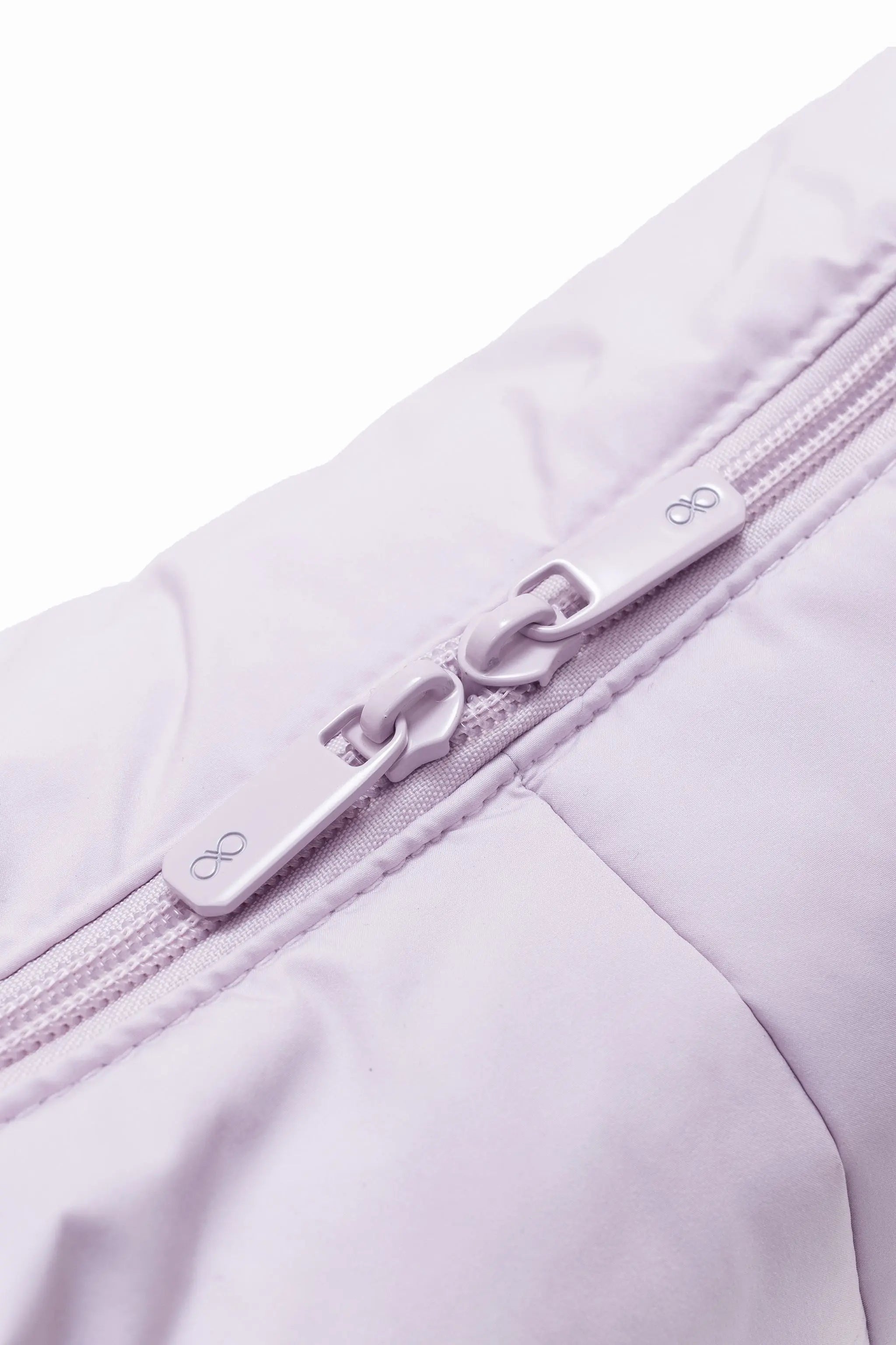 SIGNATURE POCKET CROSSBODY BAG 2.0 IN COSY BERRY