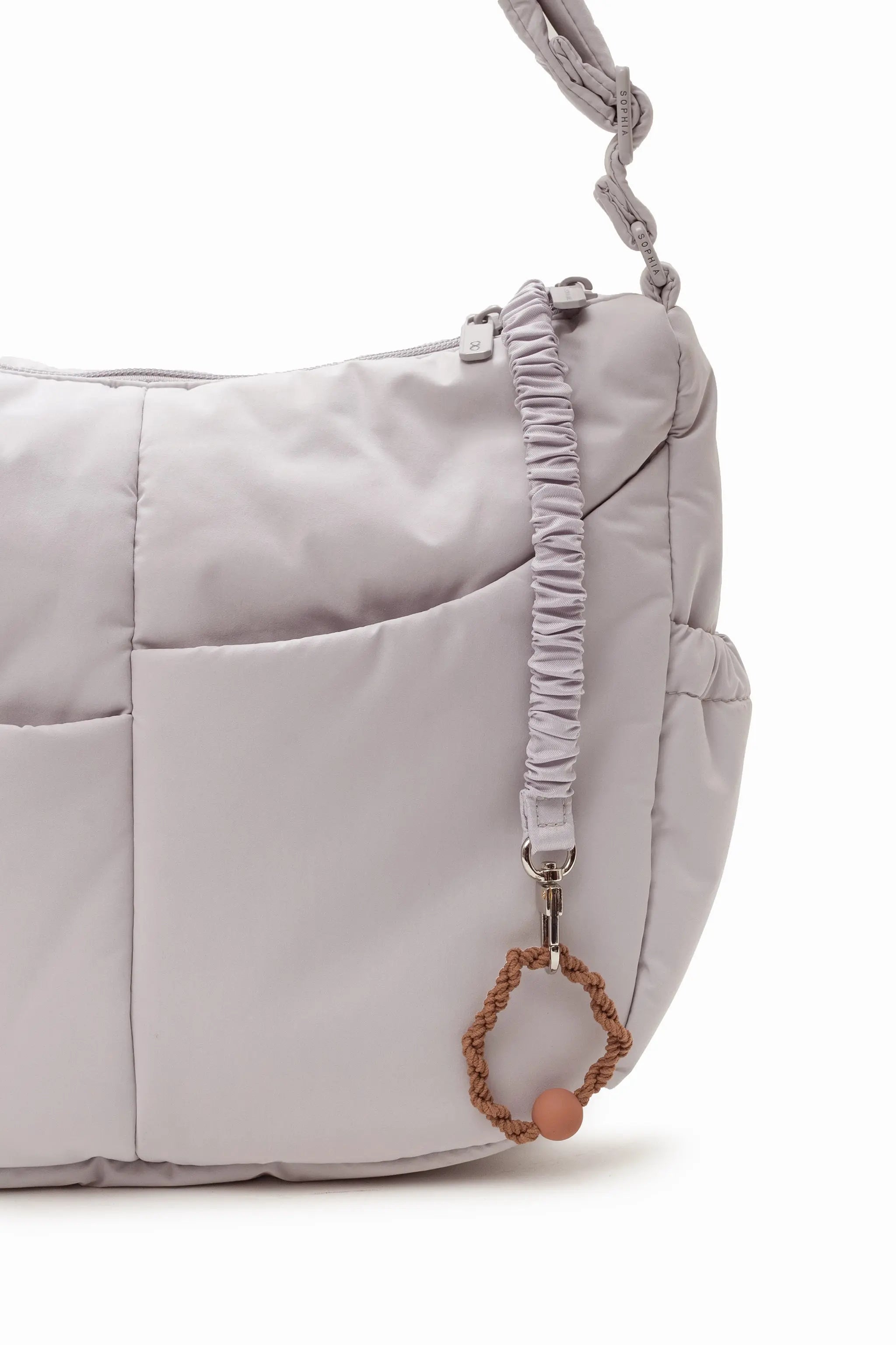 SIGNATURE POCKET CROSSBODY BAG 2.0 IN COSY DOVE GREY