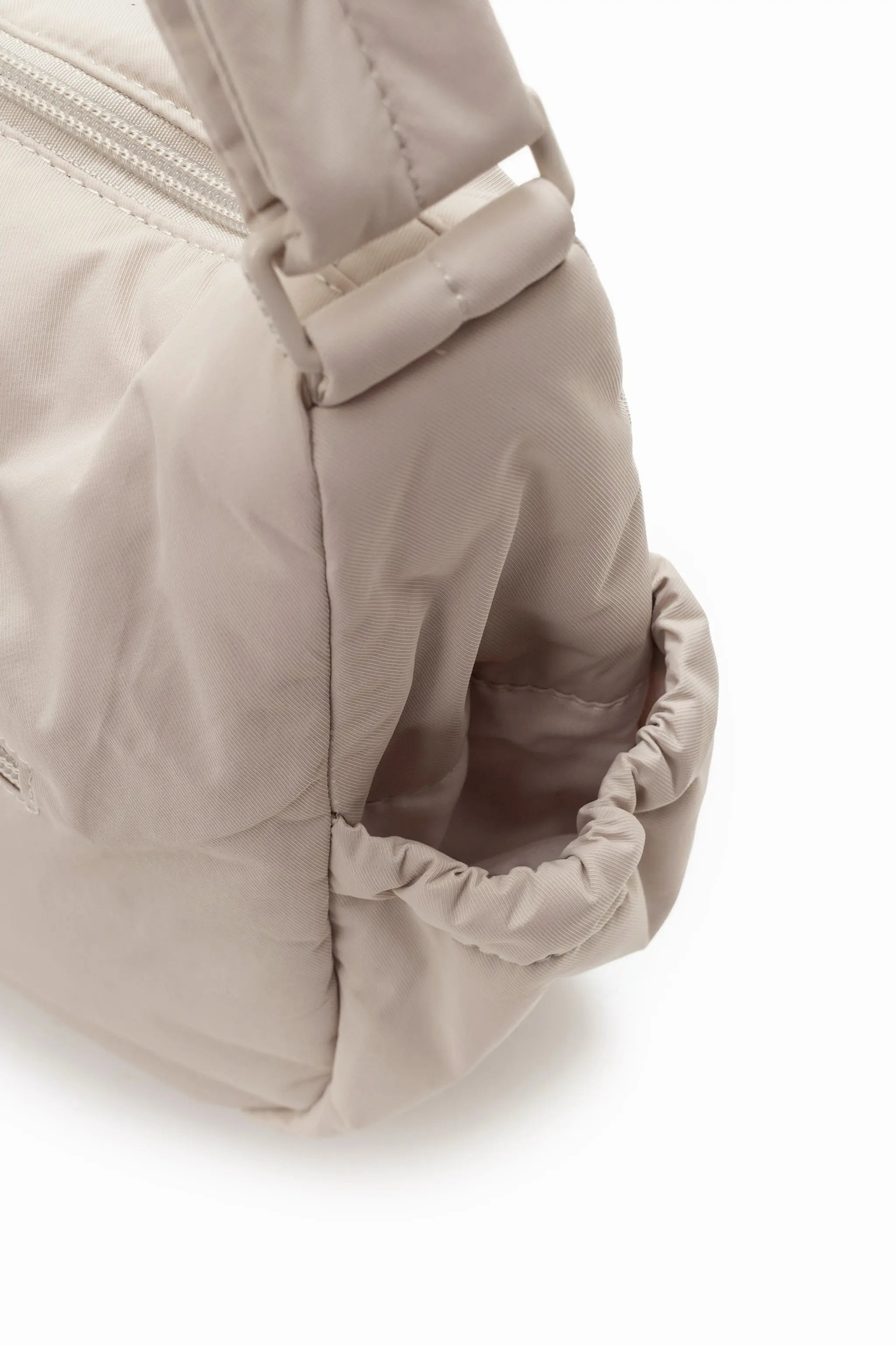 SIGNATURE POCKET CROSSBODY BAG 2.0 IN POSH OAT