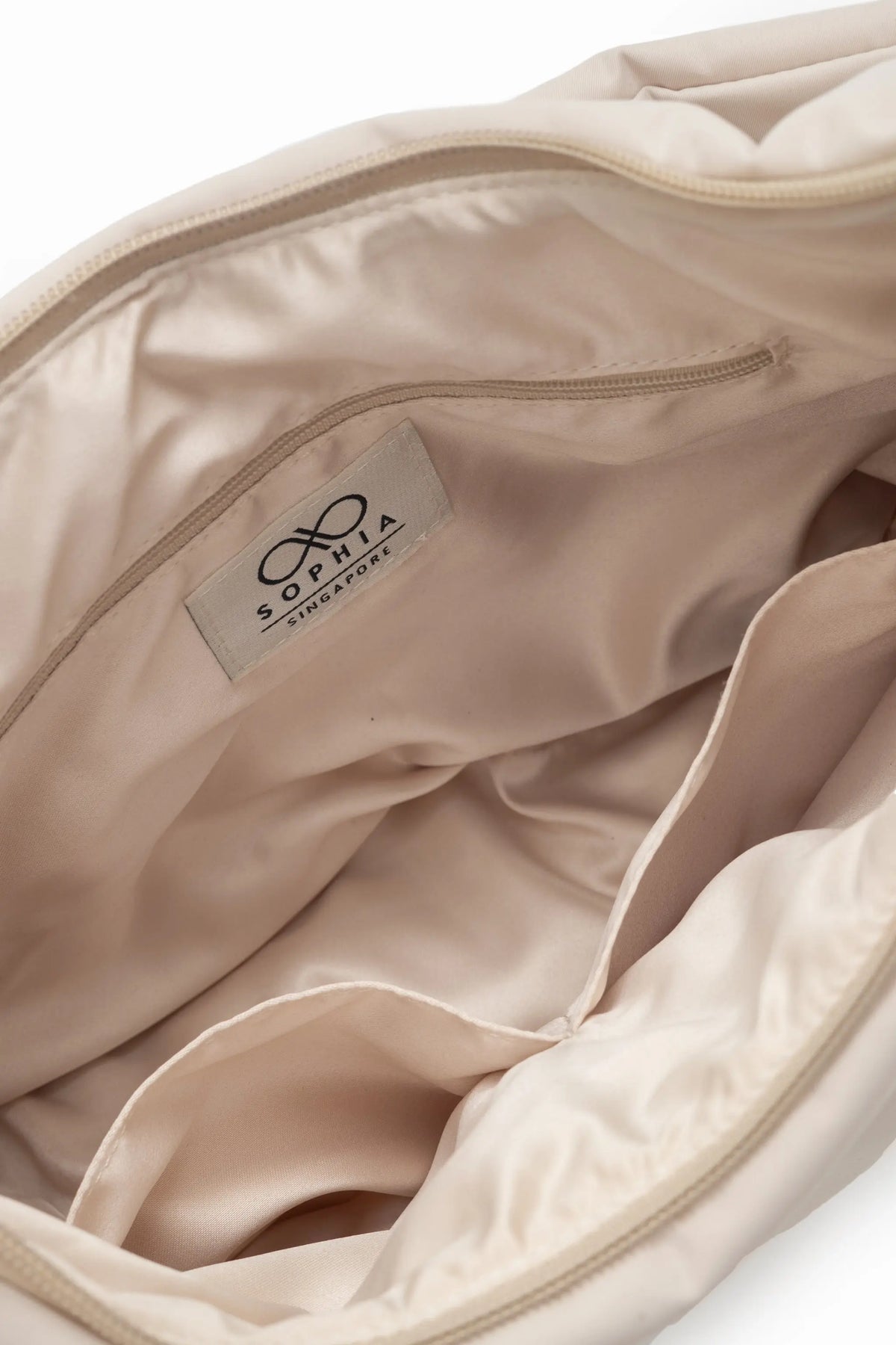 COSY LUXE L CRESCENT BAG 2.0 IN OAT