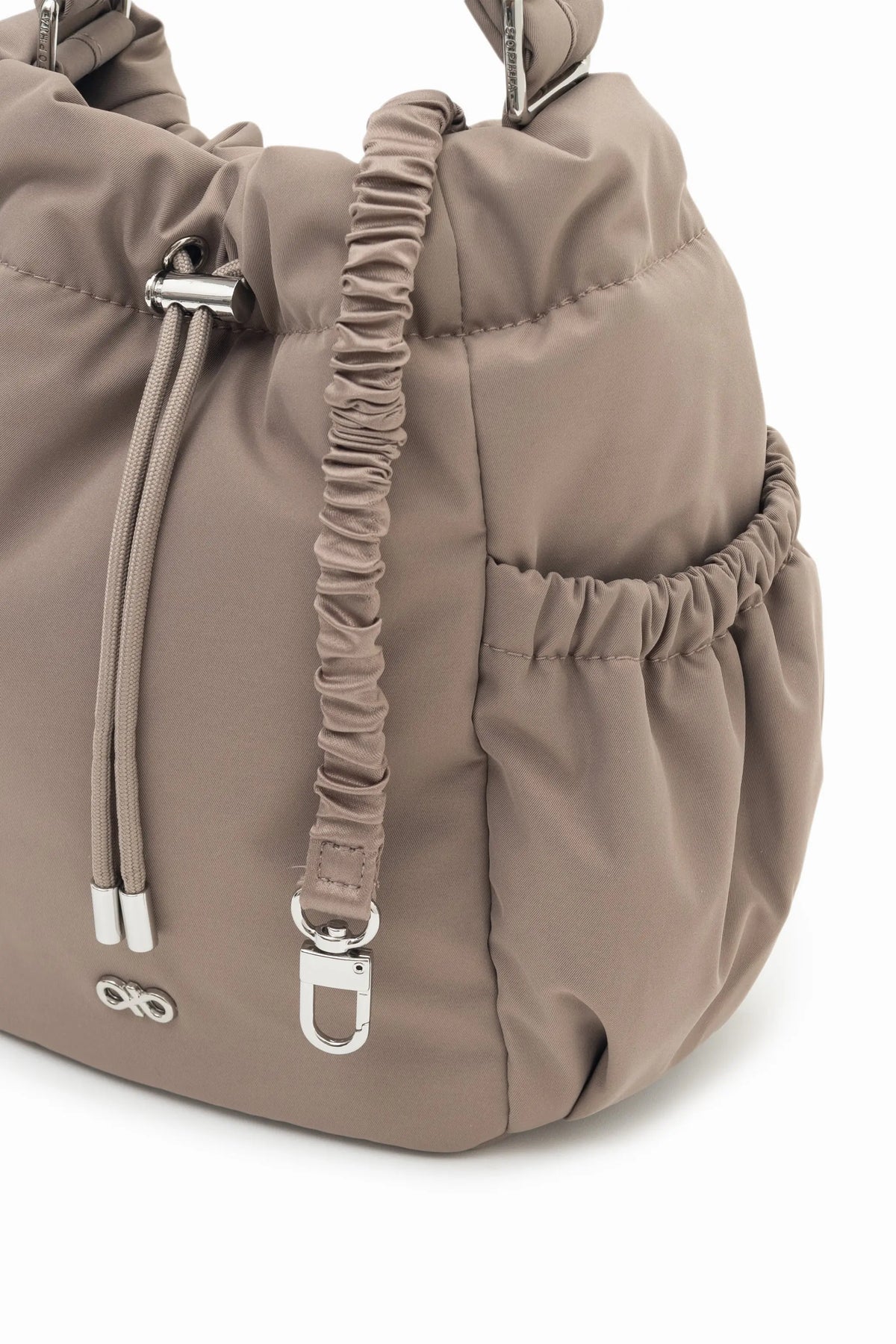 MINI COSY LUXE BUCKET BAG IN TAUPE