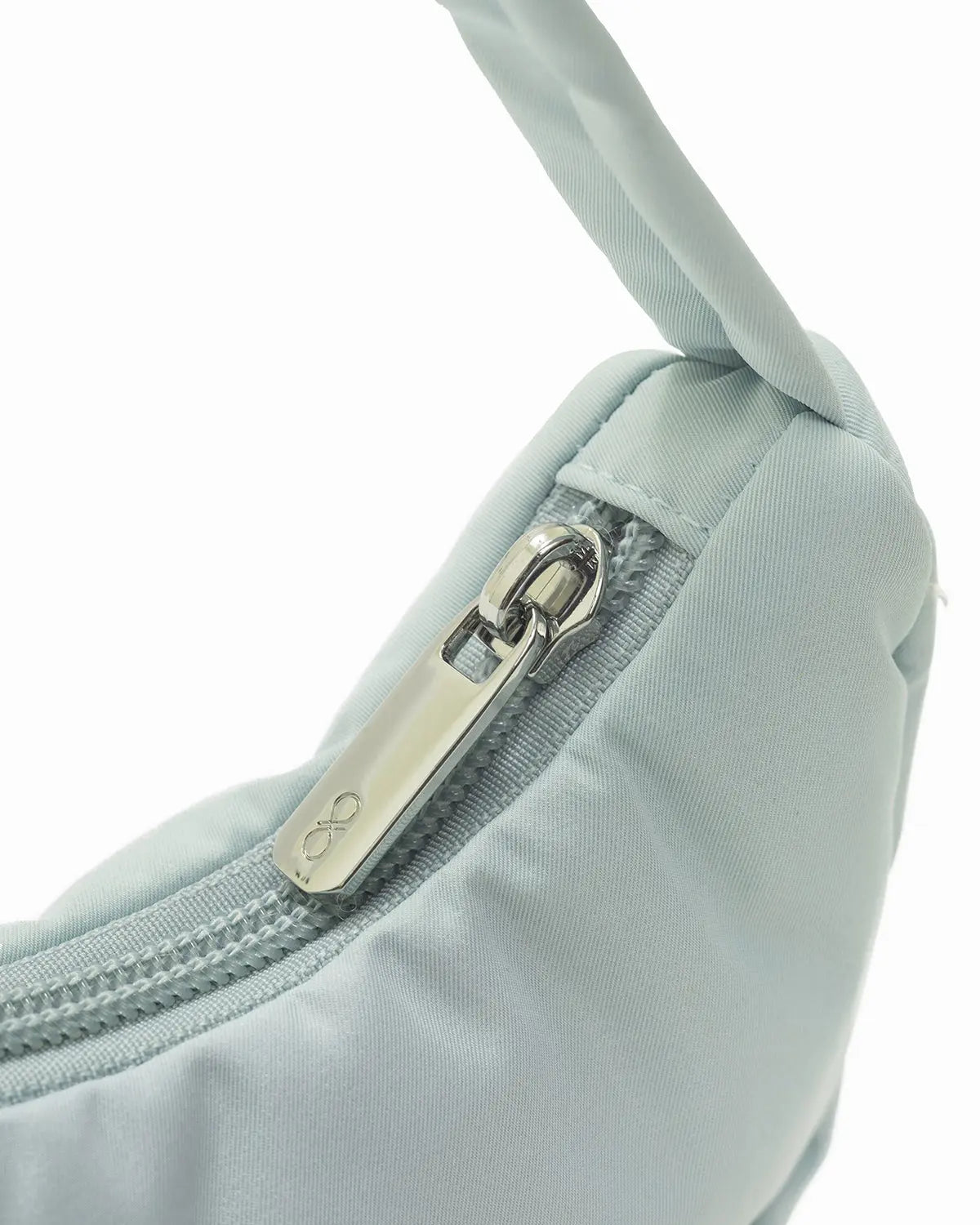 NANO POUCH IN MINT