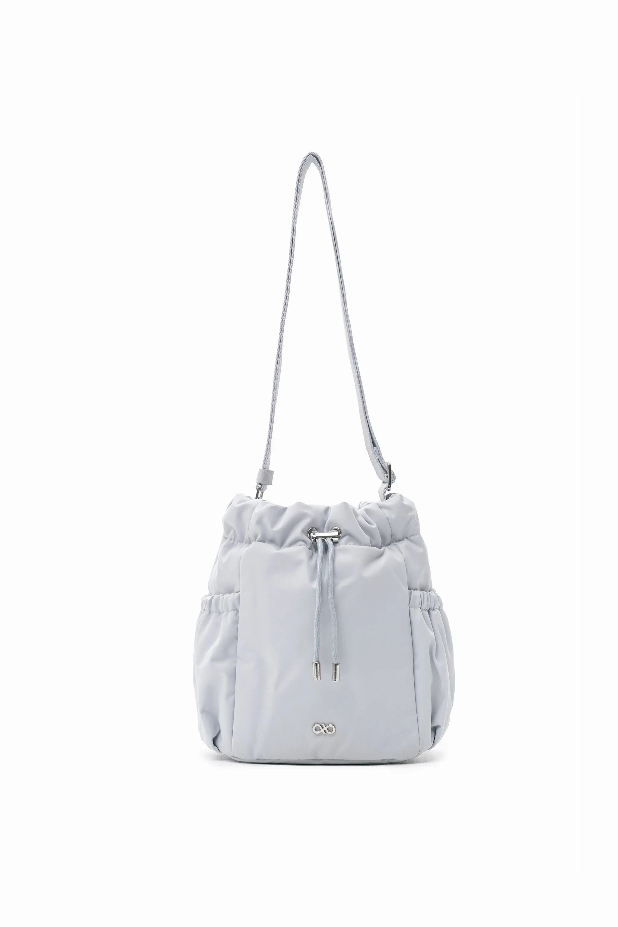 COSY LUXE BUCKET BAG IN FROST