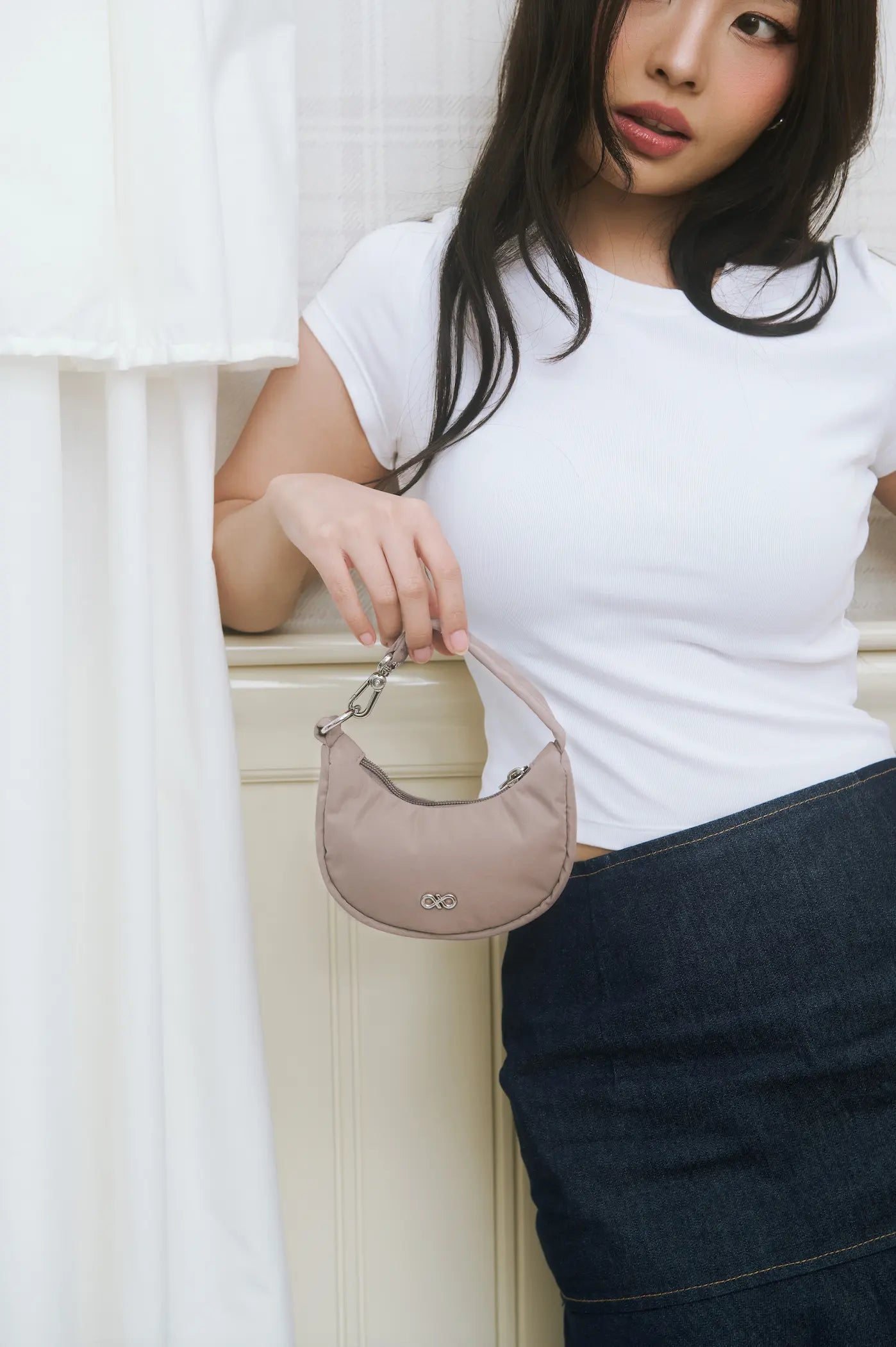 NANO POUCH IN TAUPE