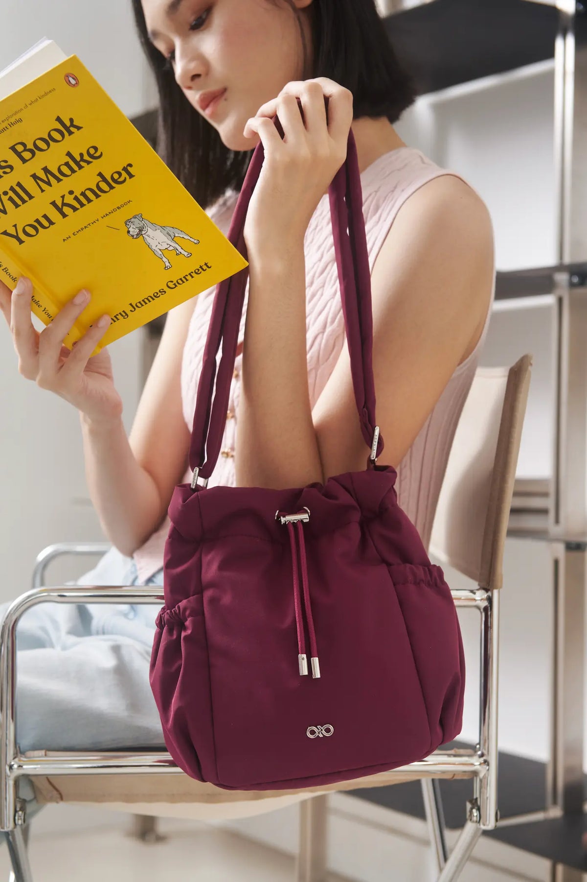 MINI COSY LUXE BUCKET BAG IN WINE