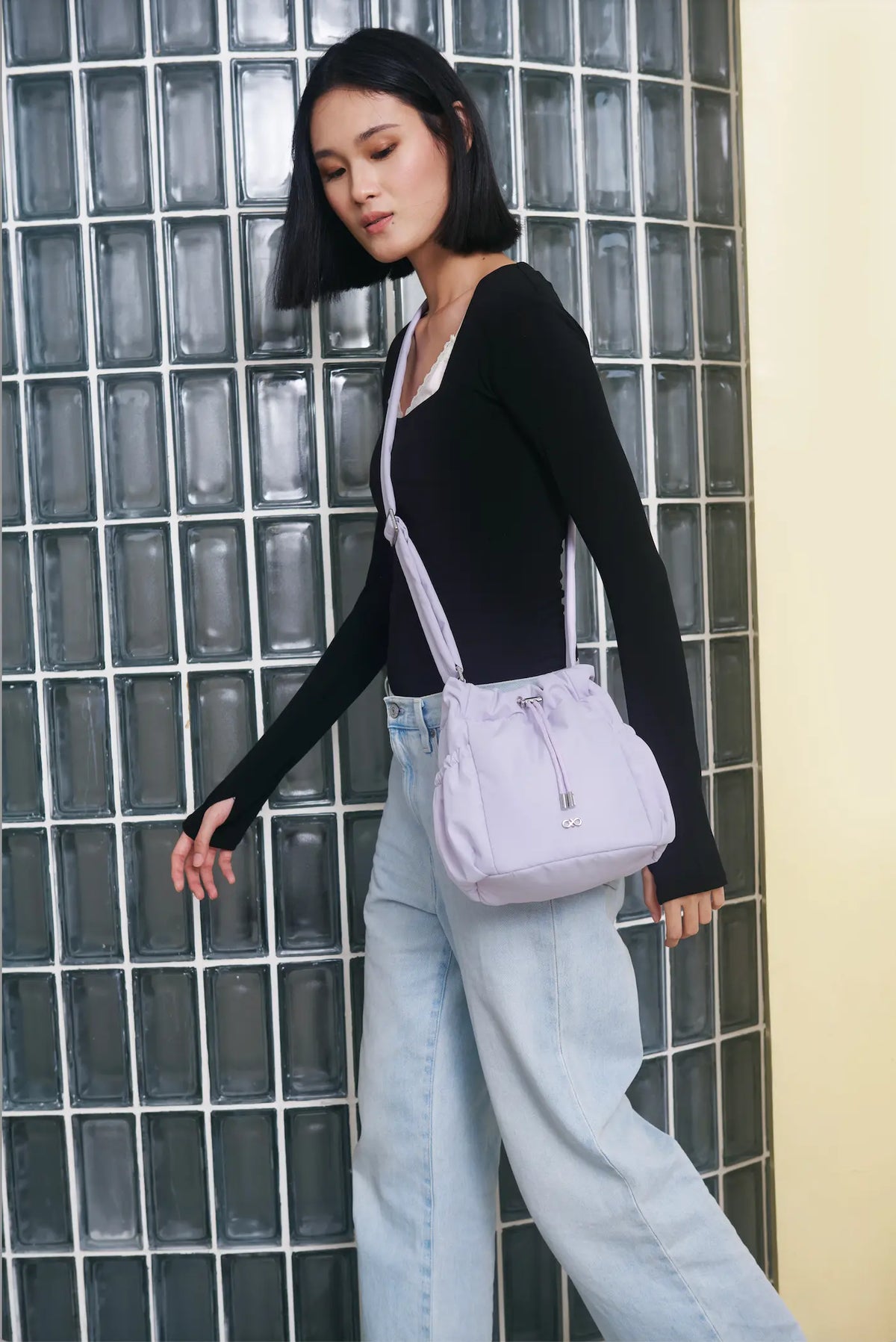 MINI COSY LUXE BUCKET BAG IN LILAC