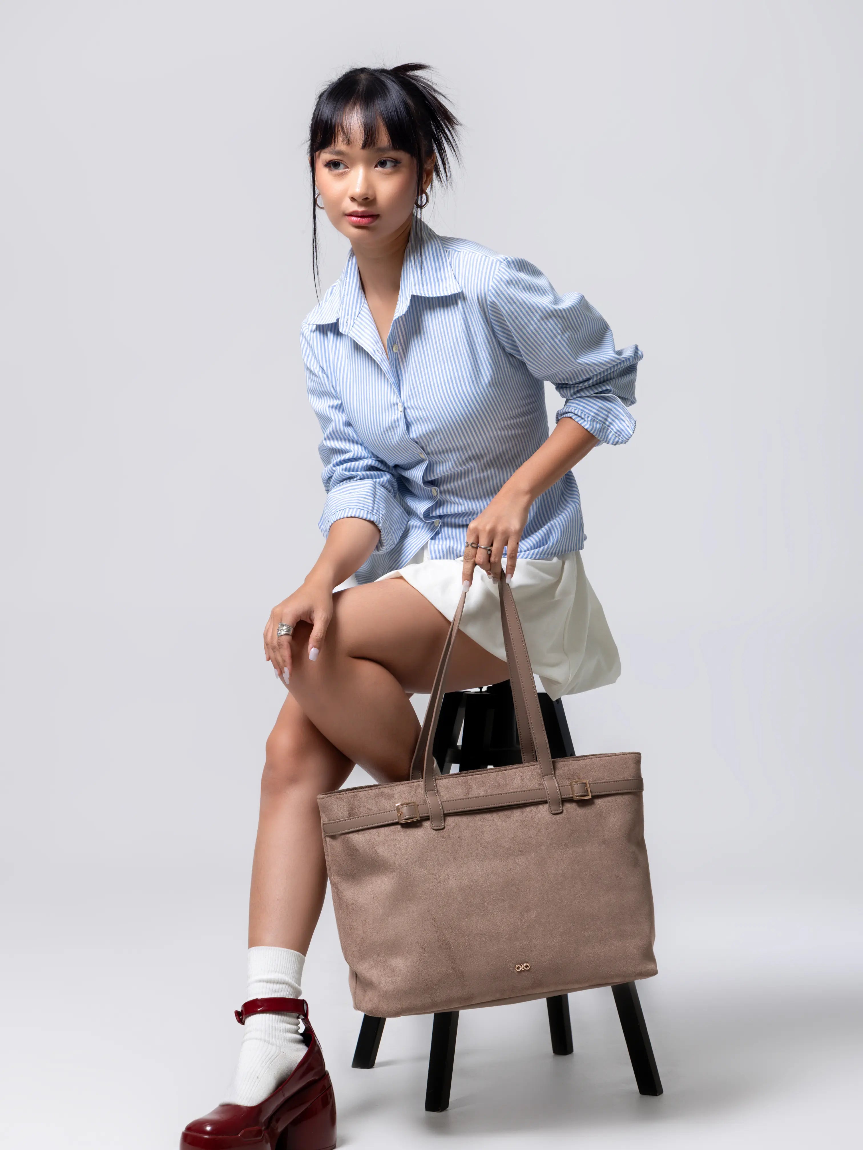 VALENTINA SUEDE TOTE BAG IN DUNE TSL Singapore