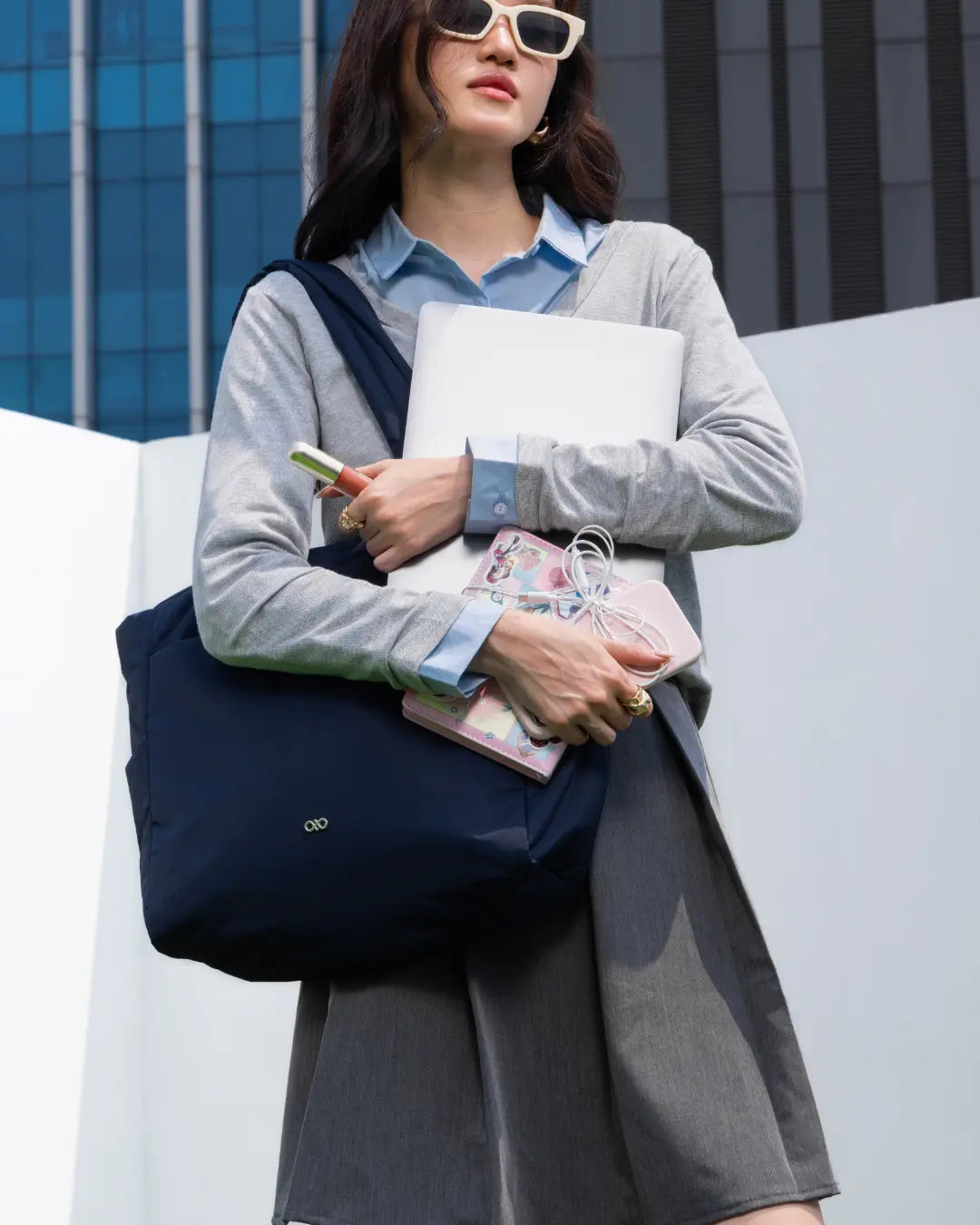 POSH TOTE BAG IN MIDNIGHT TSL Singapore