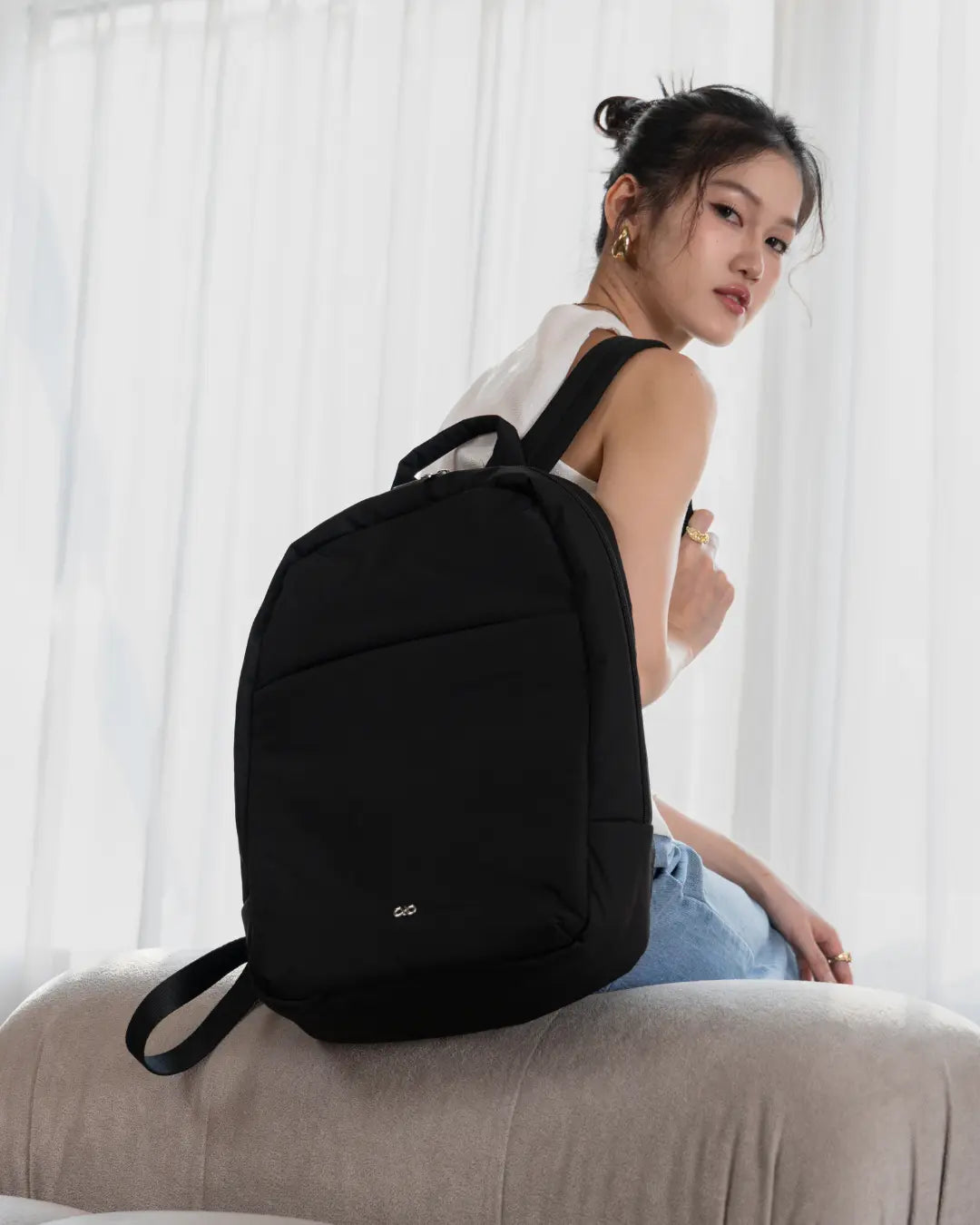 COSY LUXE XL COMMUTER BACKPACK IN JET BLACK TSL Singapore