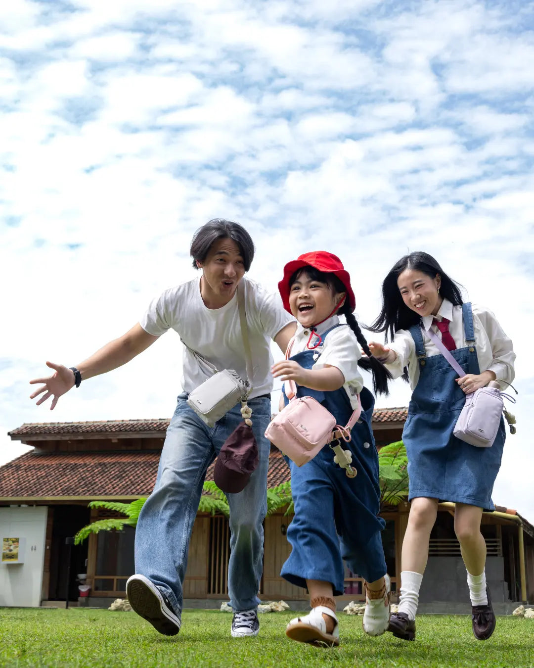 OHANA EXPLORER BAG IN BLUSH PINK TSL Singapore