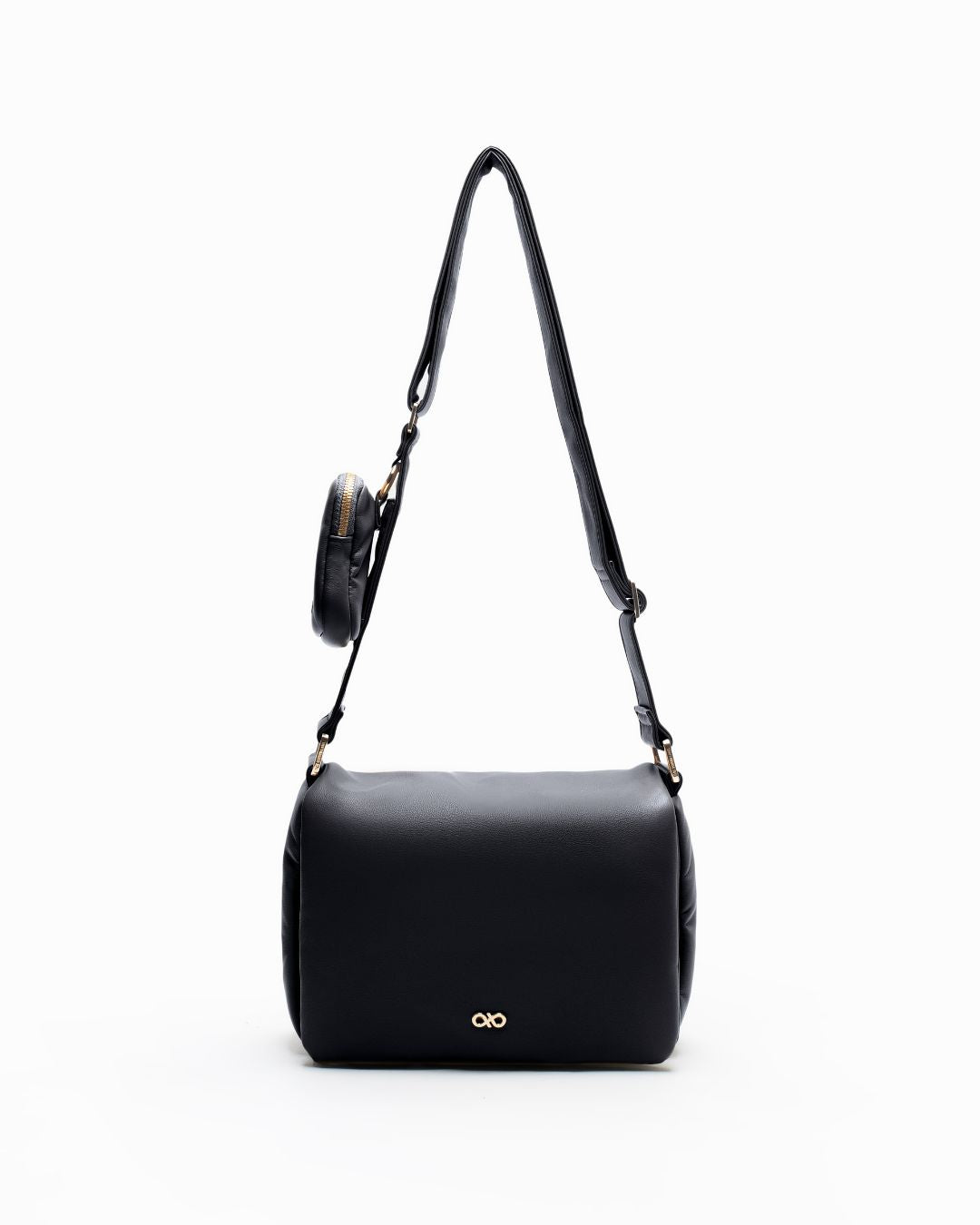 CUSHY SLING BAG IN BLACK