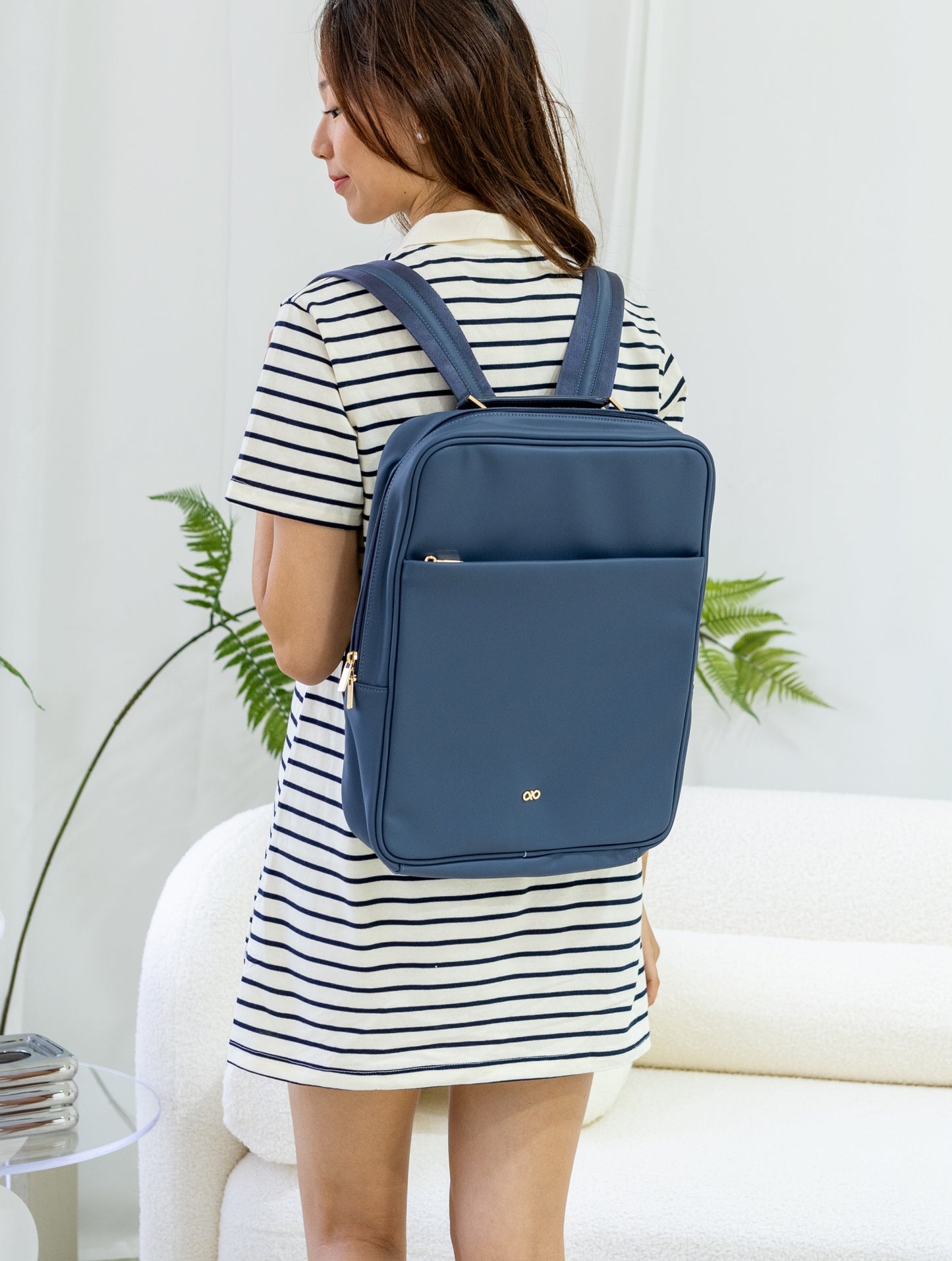 ANDERS MAGIC LAPTOP BACKPACK IN NAVY