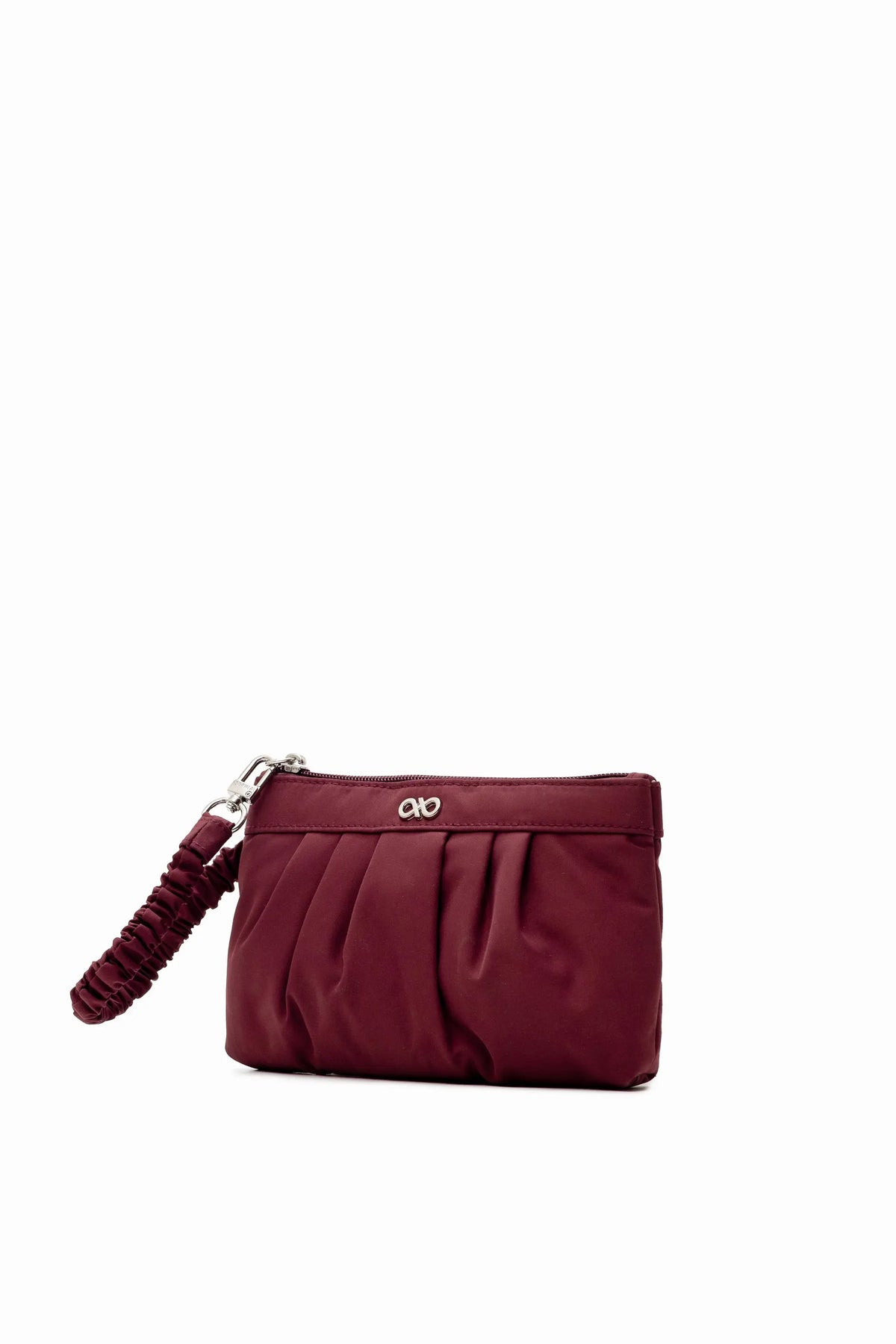 THE DAILY WRISTLET IN WINE 