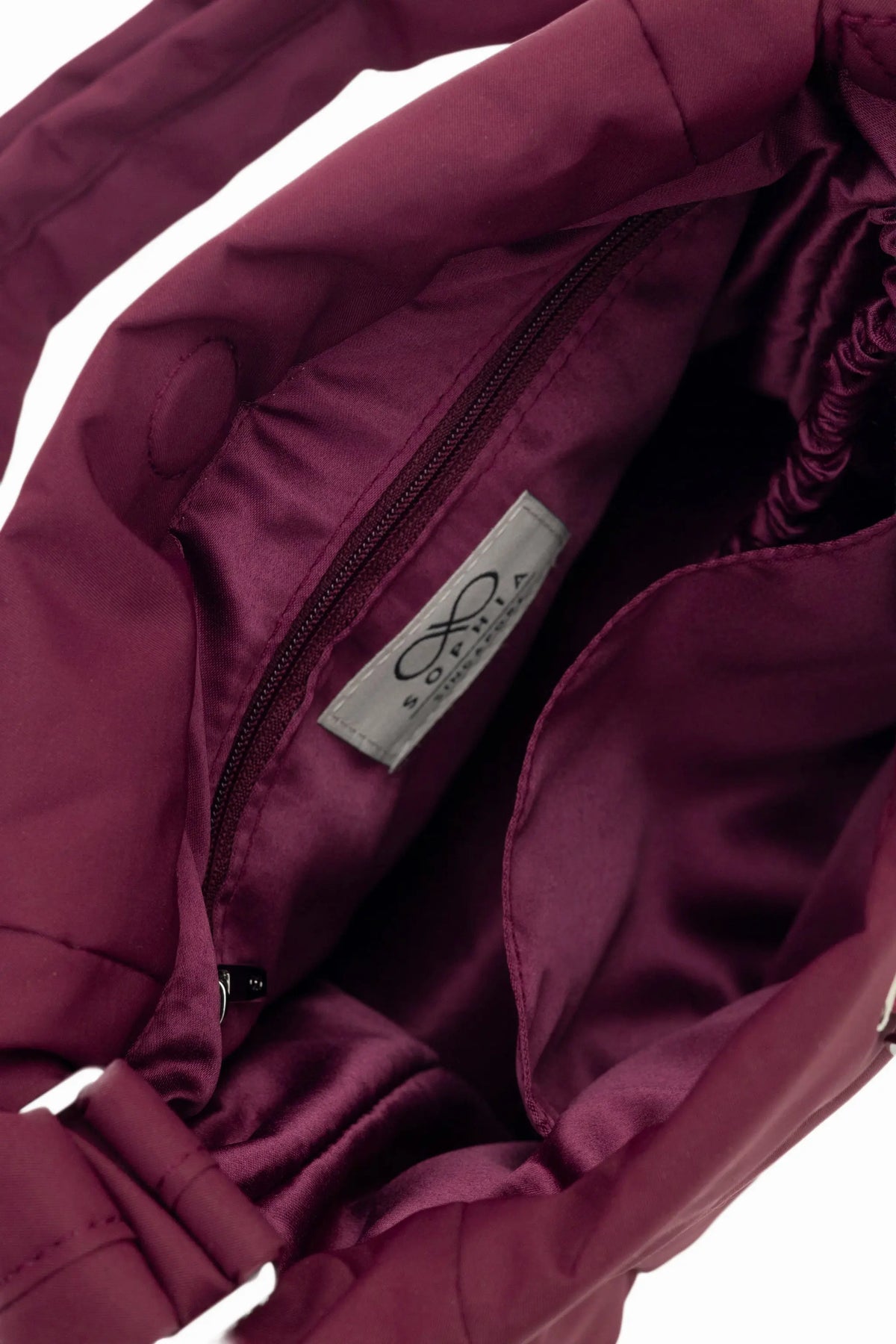MINI COSY LUXE BUCKET BAG IN WINE 